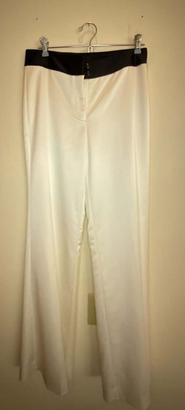 Ungaro Karina Pants Size 6 NWT Ivory Black Satin Wide Leg $595 Designer